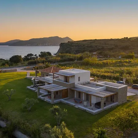 Quinta Essentia 4* Finíki