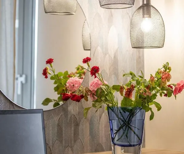 Quinta Essentia Foiníki