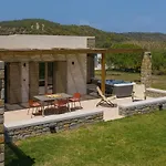 Quinta Essentia Aparthotel Foiníki