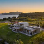 Quinta Essentia 4* Foiníki