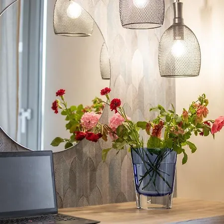 Quinta Essentia Foiníki